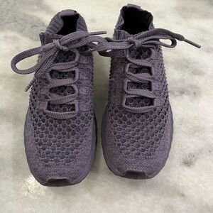NOBULL knit runner women’s size 8.5